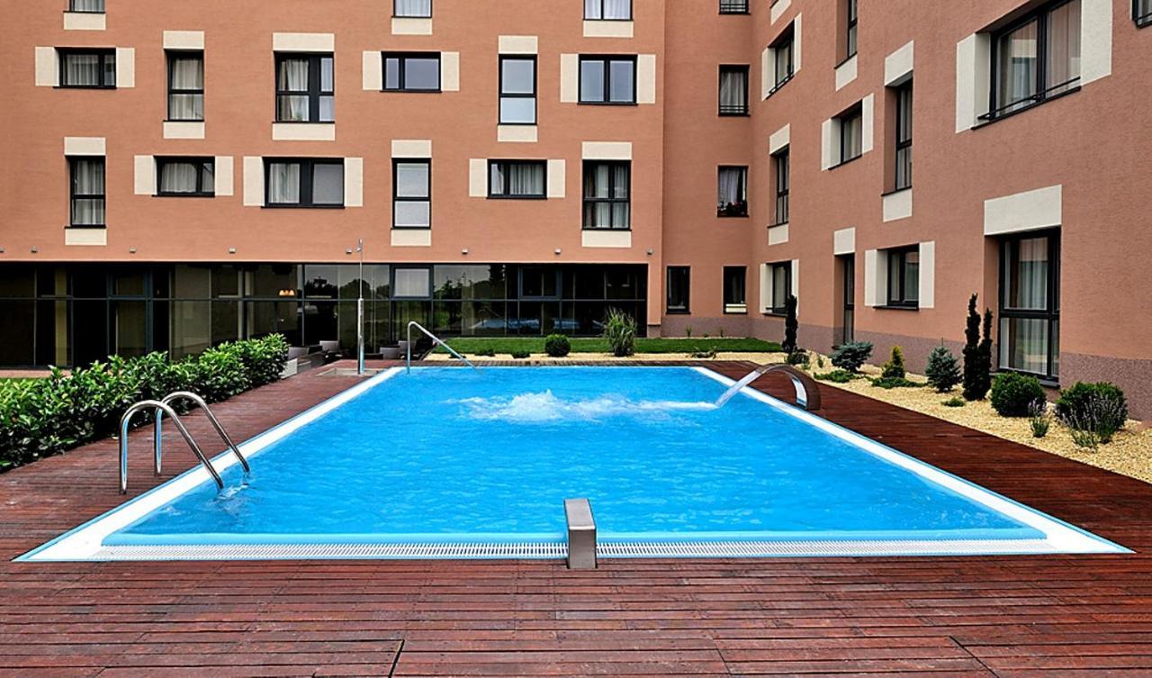 Melrose Apartments Братислава Экстерьер фото